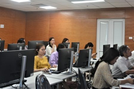 Tổng cục Thống kê tổ chức tập huấn đo lường nghèo theo phương pháp chi phí cho các nhu cầu tối thiểu